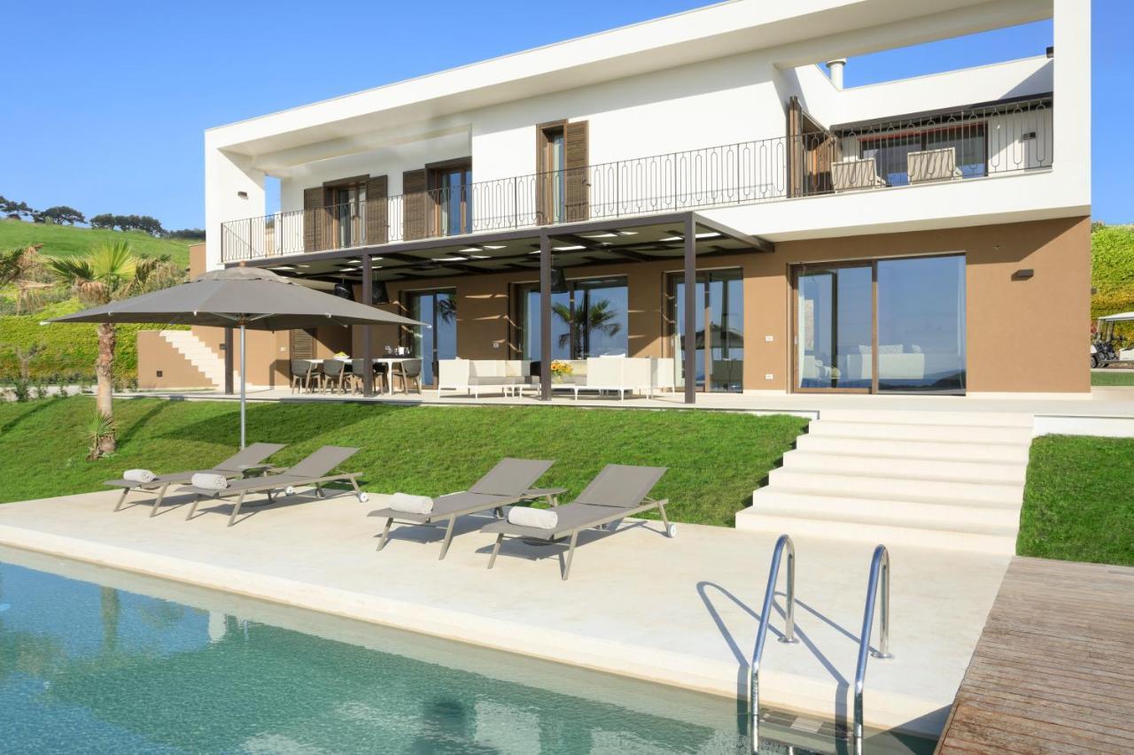 Rocco Forte Private Villas ชากกา ภายนอก รูปภาพ