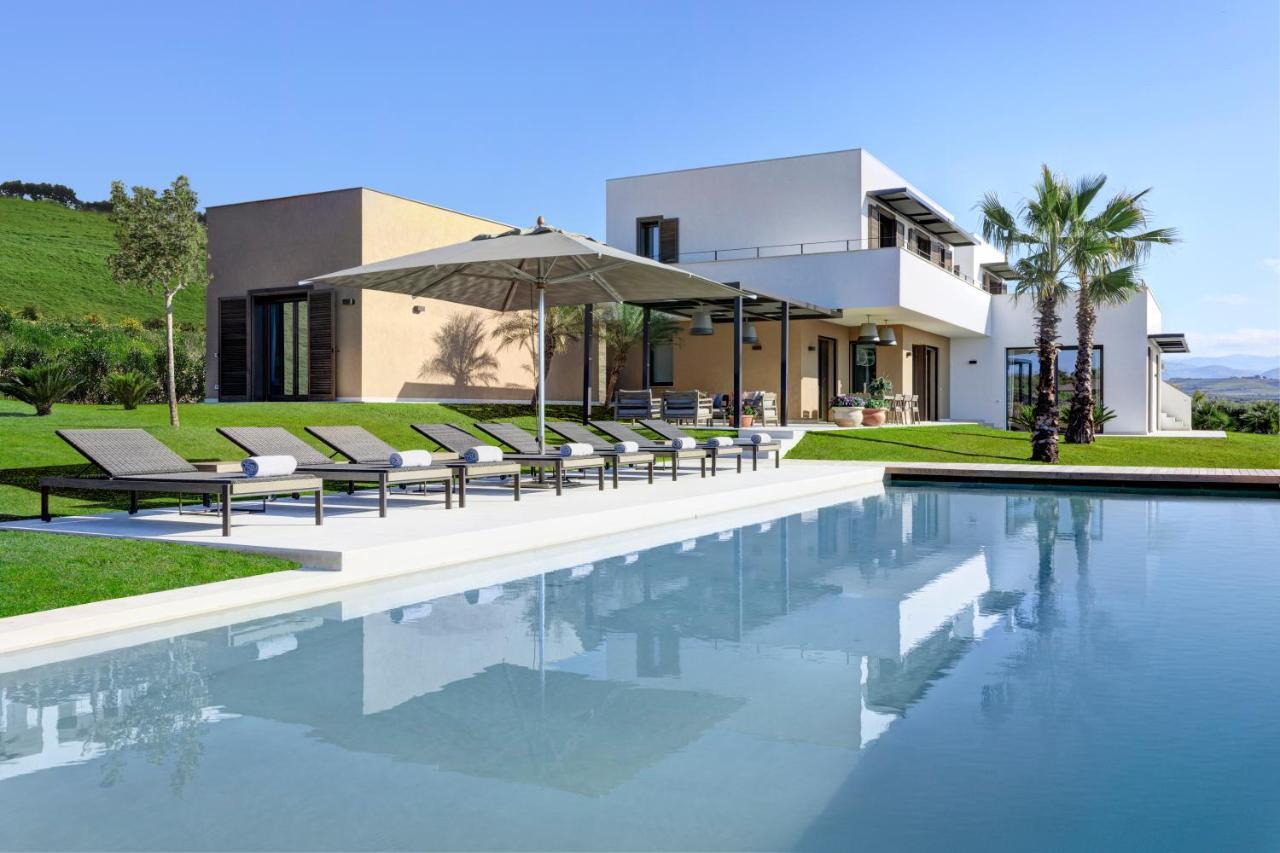 Rocco Forte Private Villas ชากกา ภายนอก รูปภาพ